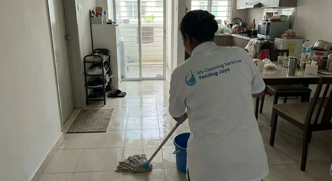Cleaner from My Cleaning Services Petaling Jaya at work in a PJ home
